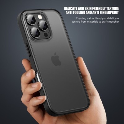 Apple iPhone 16 Pro Max "IPAKY" Matt läbipaistev silikoonist ümbris musta raamiga | Priedai.lt