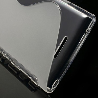 Sony Xperia T3 skaidrus (permatomas) kieto silikono TPU dėklas - nugarėlė / Priedai.lt