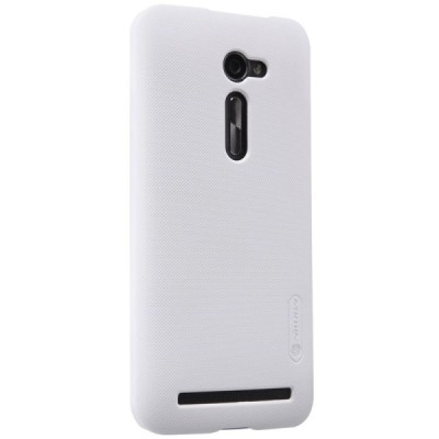 Asus Zenfone 2 5.0 (ZE500CL) Nillkin Frosted Shield baltas plastikinis dėklas + apsauginė ekrano plėvelė / Priedai.lt