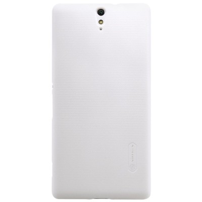 Sony Xperia C5 Ultra Nillkin Frosted Shield baltas plastikinis dėklas + apsauginė ekrano plėvelė / Priedai.lt