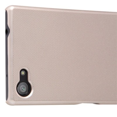 Nillkin Frosted Shield Sony Xperia Z5 Compact auksinis plastikinis dėklas + apsauginė ekrano plėvelė / Priedai.lt