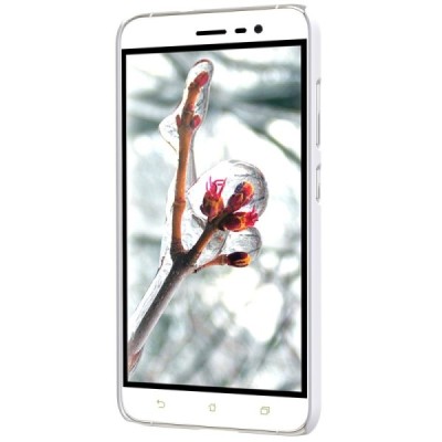 Asus Zenfone 3 5.2 (ZE520KL) Nillkin Frosted Shield baltas plastikinis dėklas + apsauginė ekrano plėvelė / Priedai.lt