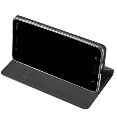 „Dux Ducis“ Skin serijos Nokia 8 juodas odinis atverčiamas dėklas / Priedai.lt