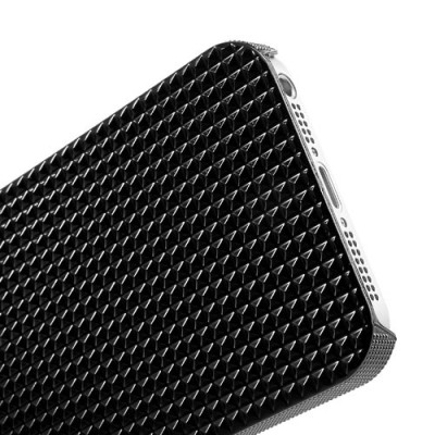 Juodas stilingas reljefinis 3D Apple iPhone SE (5, 5s) dėklas (dėkliukas, nugarėlė) / Priedai.lt