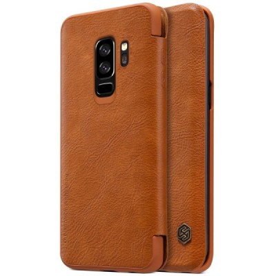 Prabangus „Nillkin“ Qin serijos rudas odinis atverčiamas Samsung Galaxy S9+ (G965) dėklas / Priedai.lt