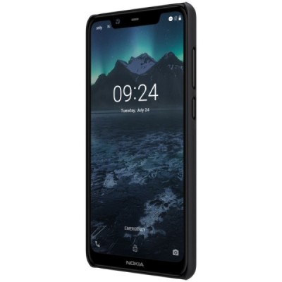 Nokia 5.1 Plus (2018) Frosted Shield juodas plastikinis dėklas + apsauginė ekrano plėvelė / Priedai.lt