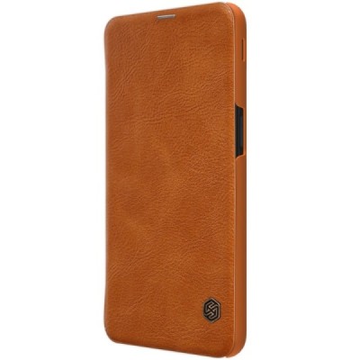 Prabangus „Nillkin“ Qin serijos rudas odinis atverčiamas Samsung Galaxy J6+ 2018 (J610) dėklas / Priedai.lt