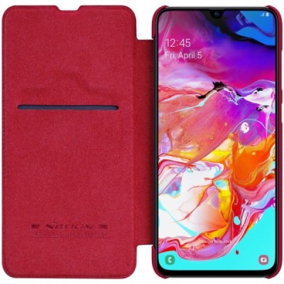 Prabangus „Nillkin“ Qin serijos raudonas odinis atverčiamas Samsung Galaxy A70 (A705F) dėklas / Priedai.lt