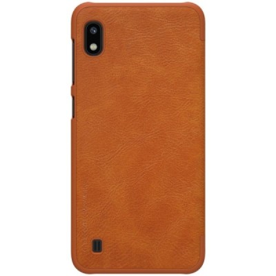 Prabangus „Nillkin“ Qin serijos rudas odinis atverčiamas Samsung Galaxy A10 (A105F) dėklas / Priedai.lt