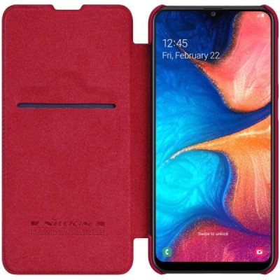Prabangus „Nillkin“ Qin serijos raudonas odinis atverčiamas Samsung Galaxy A20e (A202F) dėklas / Priedai.lt