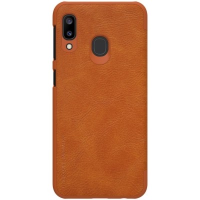 Prabangus „Nillkin“ Qin serijos rudas odinis atverčiamas Samsung Galaxy A20e (A202F) dėklas / Priedai.lt