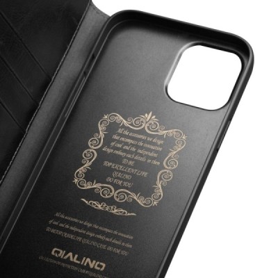 Apple iPhone 12 (12 Pro) „QIALINO“ atverčiamas juodas odinis dėklas - knygutė  Priedai.lt
