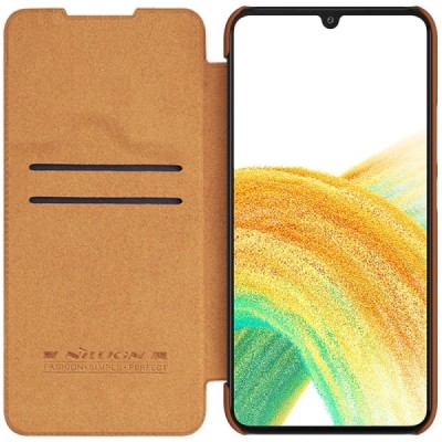 Prabangus „Nillkin“ Qin serijos rudas odinis atverčiamas Samsung Galaxy A34 5G (SM-A346E) dėklas | Priedai.lt