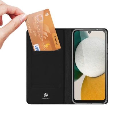 „Dux Ducis“ Skin serijos Samsung Galaxy A34 5G (SM-A346E) juodas odinis atverčiamas dėklas | Priedai.lt