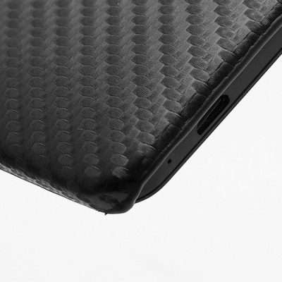 „Karboninis“ HTC One M7 juodas dėklas (Dėkliukas) / Priedai.lt